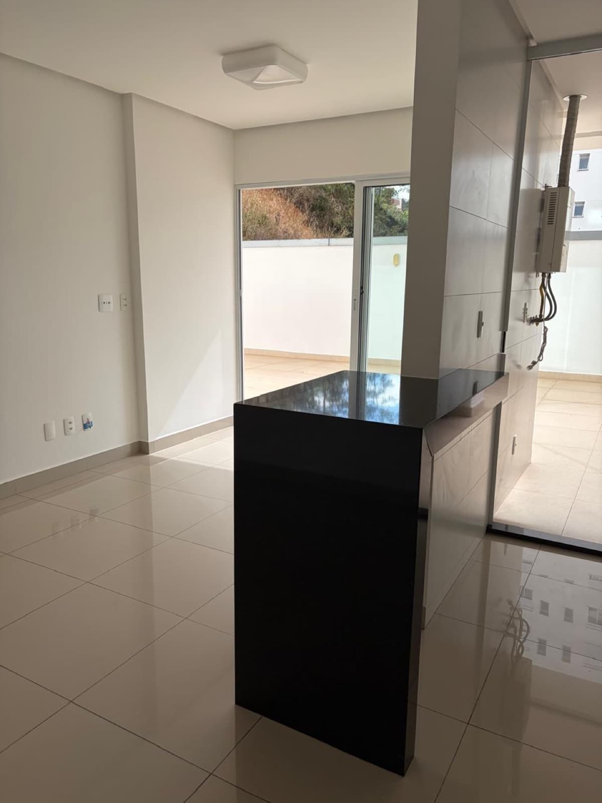 Apartamento 2 Quartos com Área Privativa no Horto